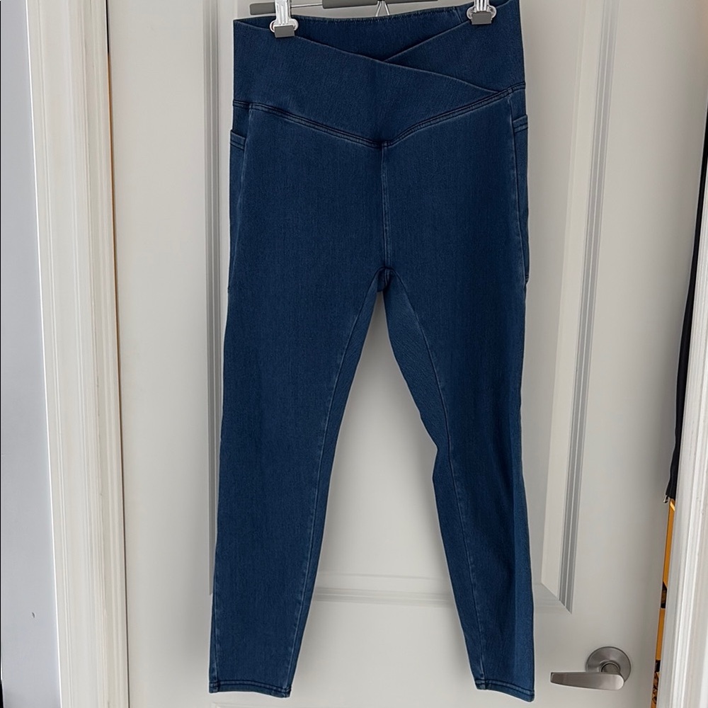 Women's Blue Jeans